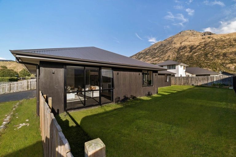Photo of property in 83 Stalker Road, Lower Shotover, Queenstown, 9304