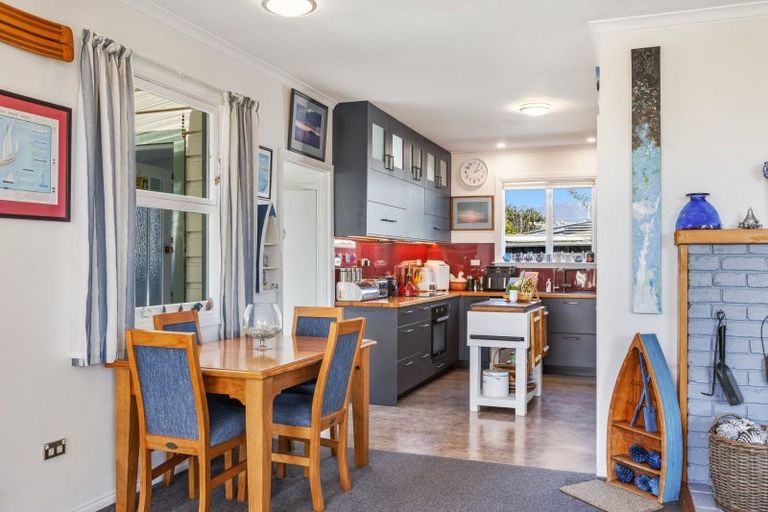 Photo of property in 169 Romilly Street, Westport, 7825