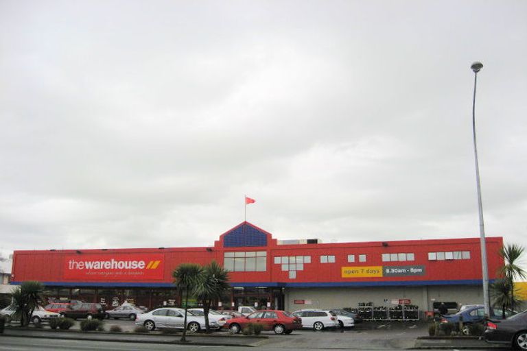 Photo of property in 126 Queen Street West, Levin, 5510