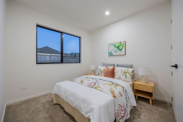 Photo of property in 9 Cutfield Lane, Kumeu, 0810