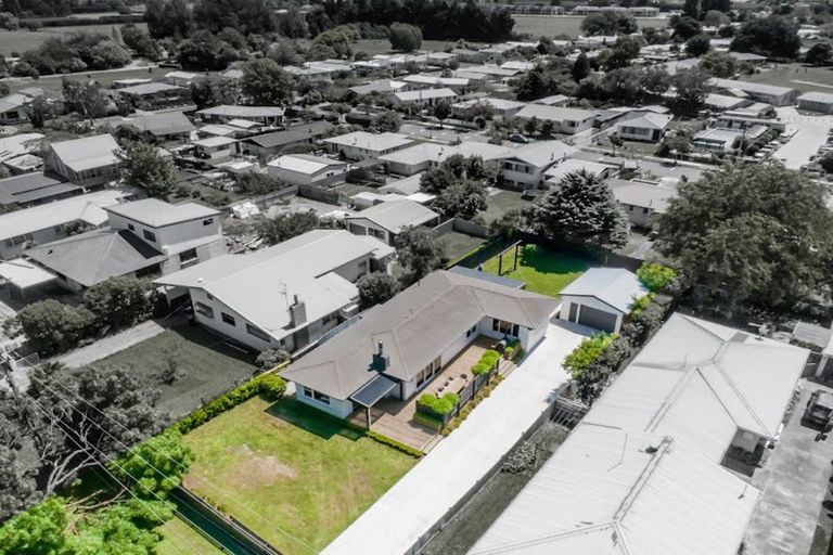 Photo of property in 64 Middle Road, Havelock North, 4130