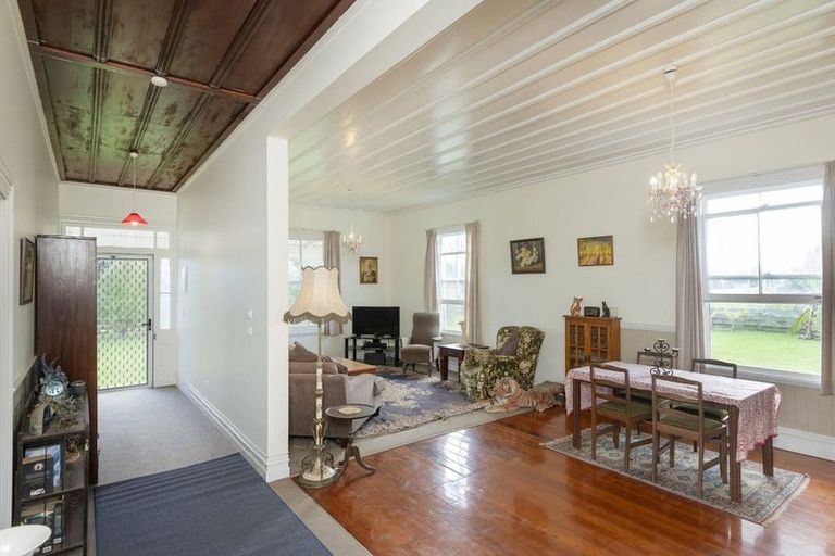 Photo of property in 5 Helyer Street, Ormond, Gisborne, 4071