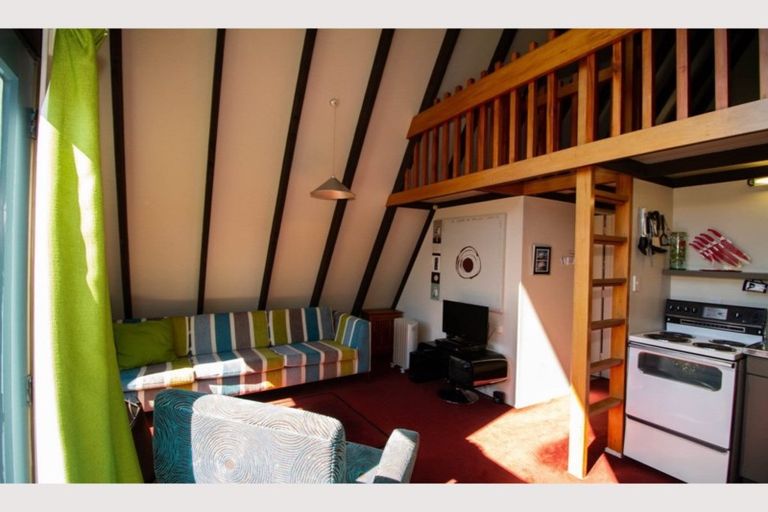 Photo of property in 18 Shannon Street, Ohakune, 4625