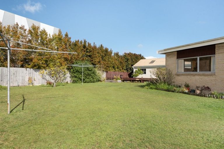 Photo of property in 96b Ngatai Road, Otumoetai, Tauranga, 3110