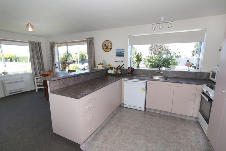 Photo of property in 6 Johnstone Street, Tinwald, Ashburton, 7700