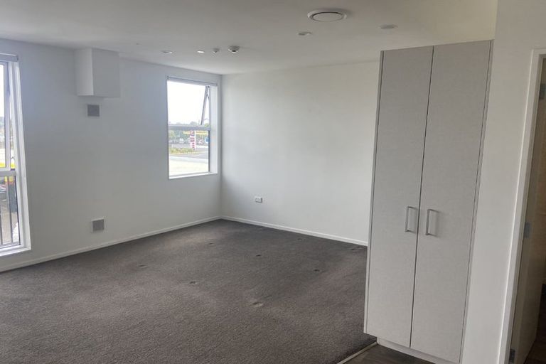 Photo of property in 19 Charles Street, Papatoetoe, Auckland, 2025