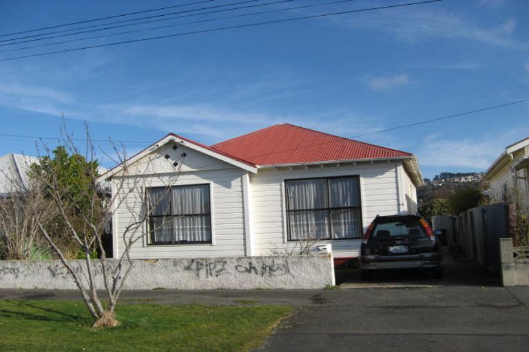 Photo of property in 16 Alma Street, Saint Kilda, Dunedin, 9012