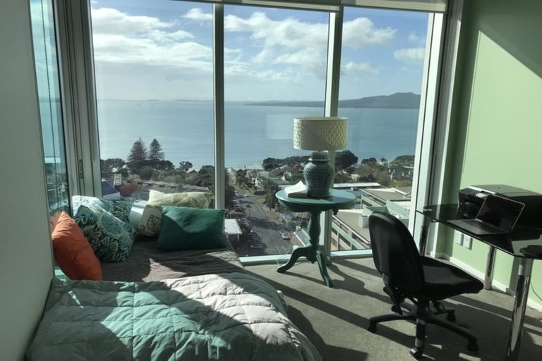 Photo of property in Sentinel Apartments, 1701/3 Northcroft Street, Takapuna, Auckland, 0622