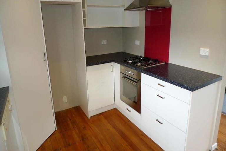 Photo of property in 19 Lynda Avenue, Paparangi, Wellington, 6037