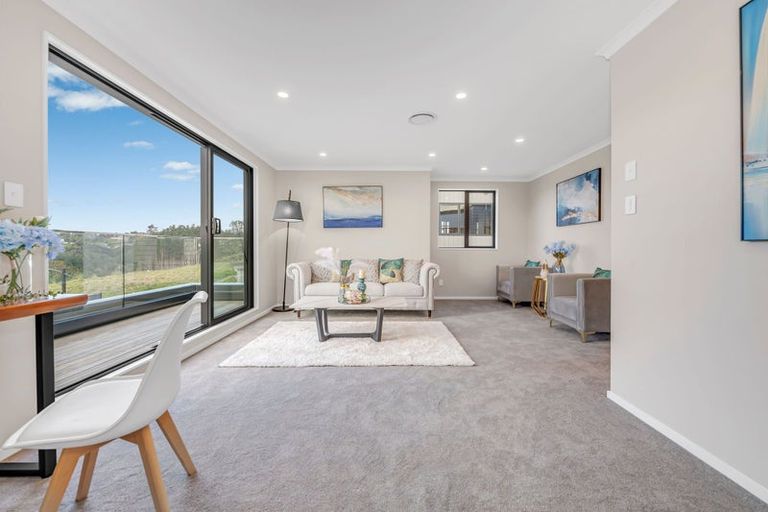 Photo of property in 23 Bremner Ridge Street, Flat Bush, Auckland, 2019