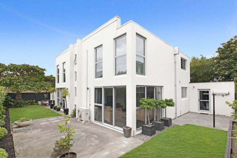 Photo of property in 127d Saint Albans Street, St Albans, Christchurch, 8014
