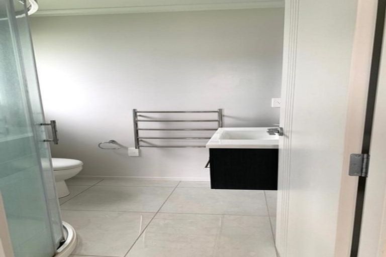 Photo of property in 11 Kilbryde Crescent, Pokeno, 2402