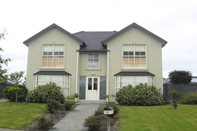 Photo of property in 27 Glencullen Drive, Casebrook, Christchurch, 8051