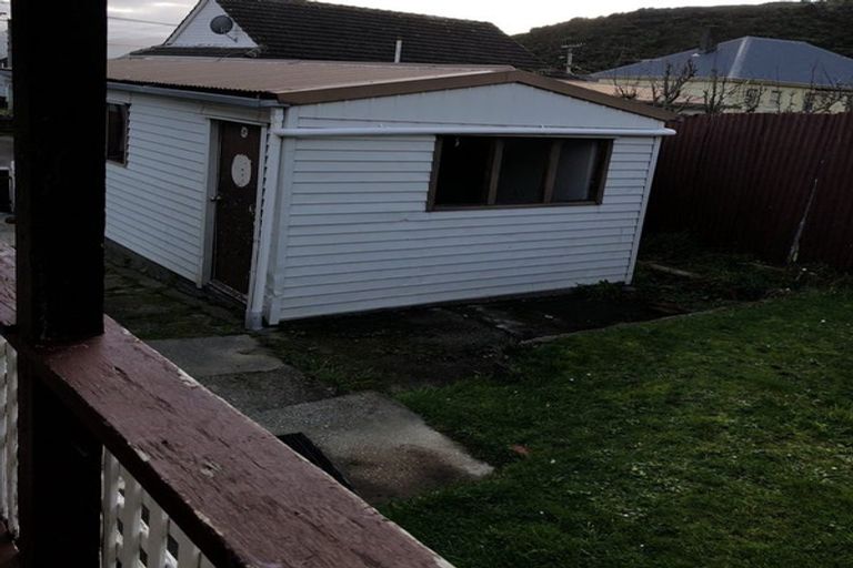 Photo of property in 95a Wilkie Crescent, Naenae, Lower Hutt, 5011