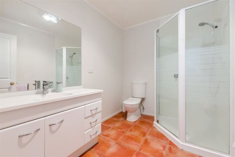 Photo of property in 9 Compass Court, Paraparaumu, 5032