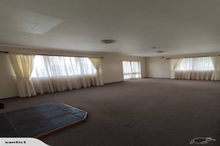 Photo of property in 20 Wilkinson Way, Browns Bay, Auckland, 0630