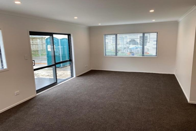 Photo of property in 2/160 Rimu Street, Maeroa, Hamilton, 3200