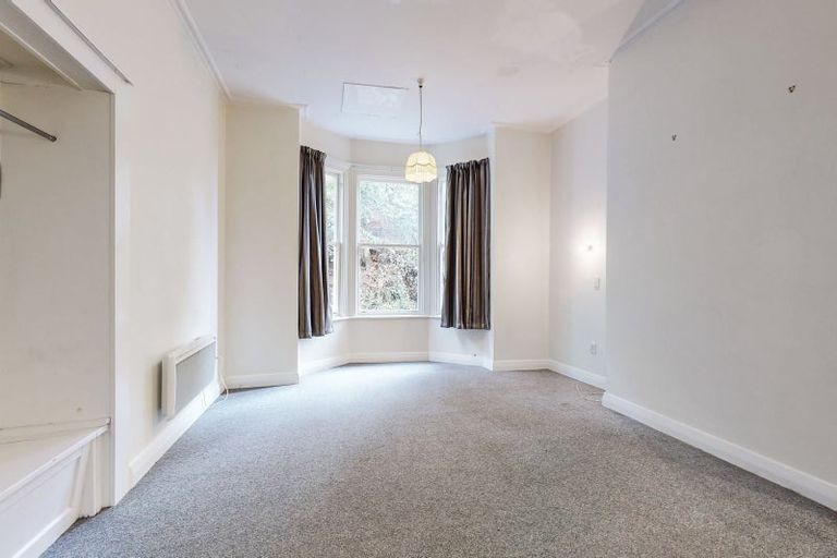 Photo of property in 86 Salamanca Road, Kelburn, Wellington, 6012