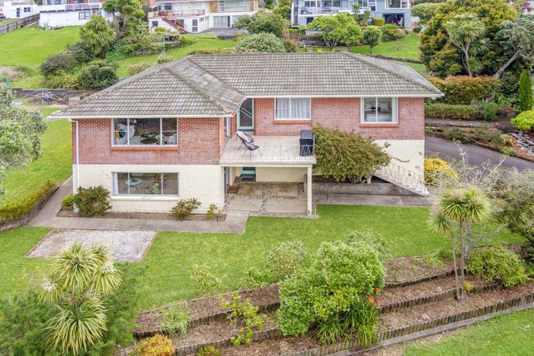 Photo of property in 3 Castleton Drive, Howick, Auckland, 2014