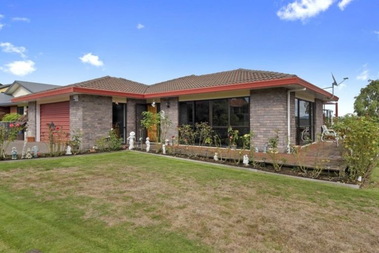 Photo of property in 7 Silhouette Way, Western Heights, Hamilton, 3200