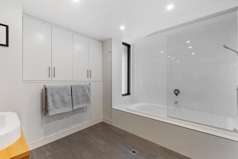 Photo of property in 30 Penrith Park Drive, Wanaka, 9305