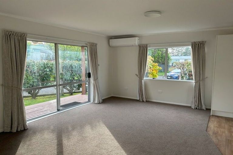Photo of property in 1 Totara Grove, Featherston, 5710