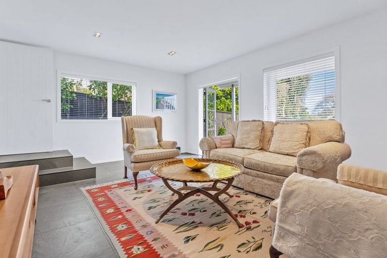 Photo of property in 14 Waimana Avenue, Northcote Point, Auckland, 0627