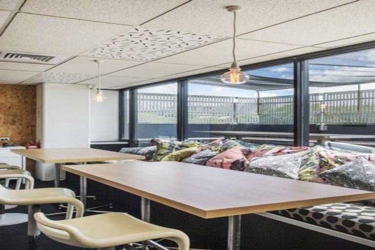 Photo of property in 2 Augustus Terrace, Parnell, Auckland, 1052