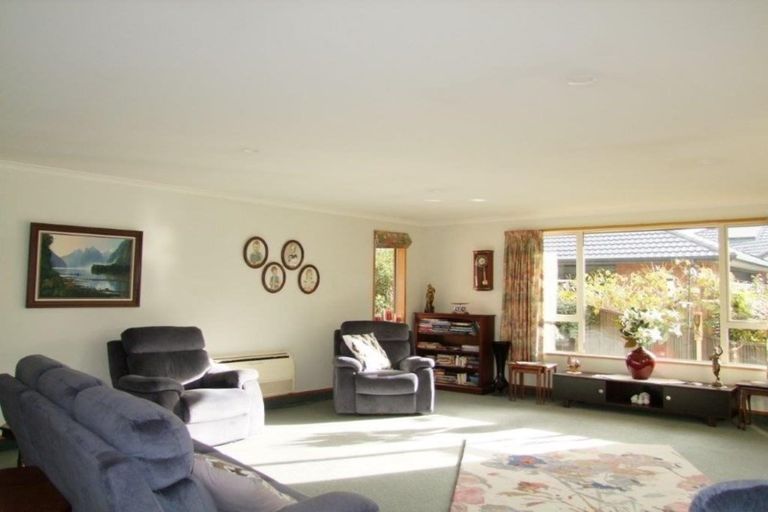 Photo of property in 11 Melville Avenue, Milton, 9220