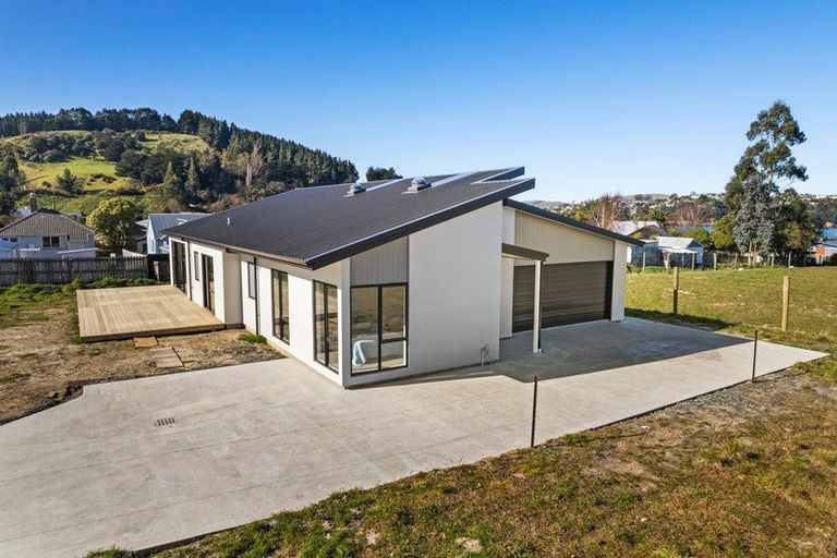 Photo of property in 21 Shirley Lane, Sawyers Bay, Port Chalmers, 9023