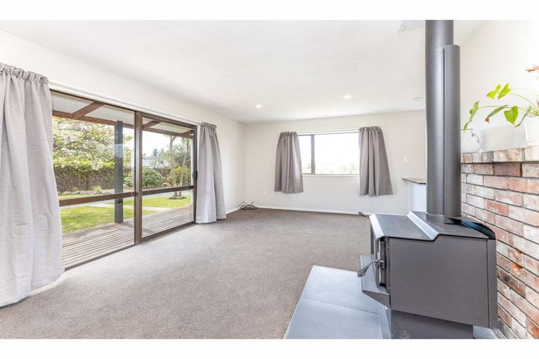 Photo of property in 6 Rimu Place, Oxford, 7430