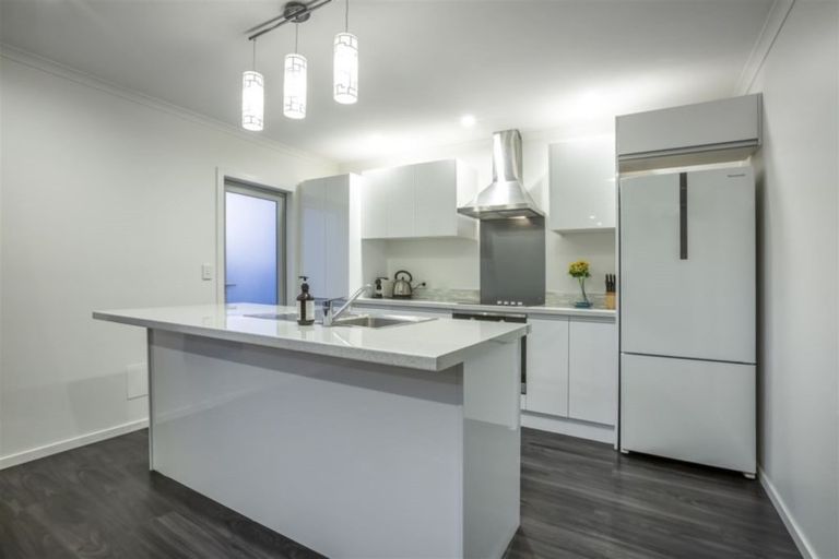 Photo of property in 12 Whitehouse Road, Titahi Bay, Porirua, 5022