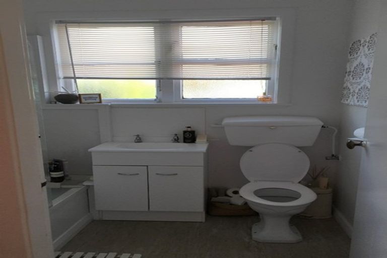 Photo of property in 25 Gadsby Street, Avalon, Lower Hutt, 5011