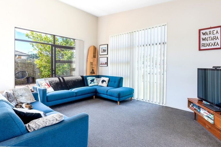 Photo of property in 48 Tamure Place, Ruakaka, 0116