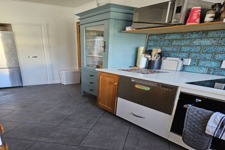 Photo of property in 42 Fox Street, Featherston, 5710