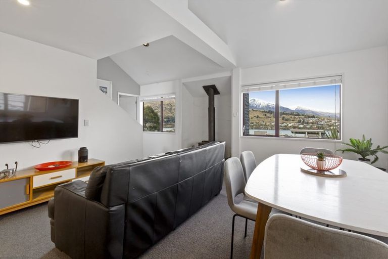 Photo of property in 402 Frankton Road, Queenstown, 9300