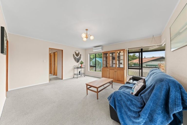 Photo of property in 5 Whakapaki Street, Urenui, 4375