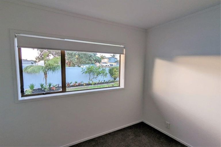 Photo of property in 6a Beach Road, Orewa, 0931