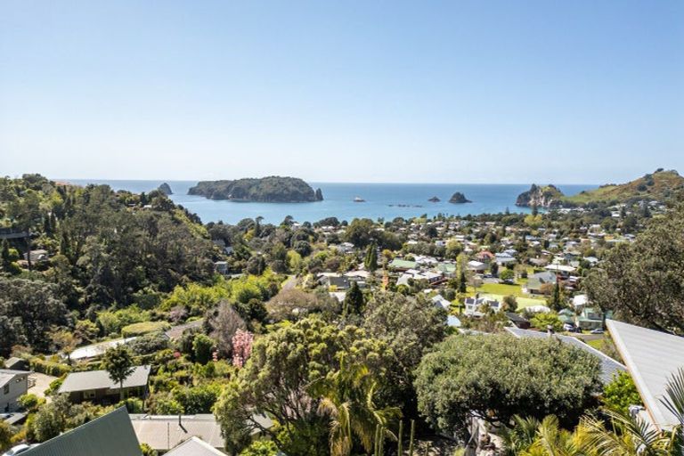 Photo of property in 8 Patricia Place, Hahei, Whitianga, 3591