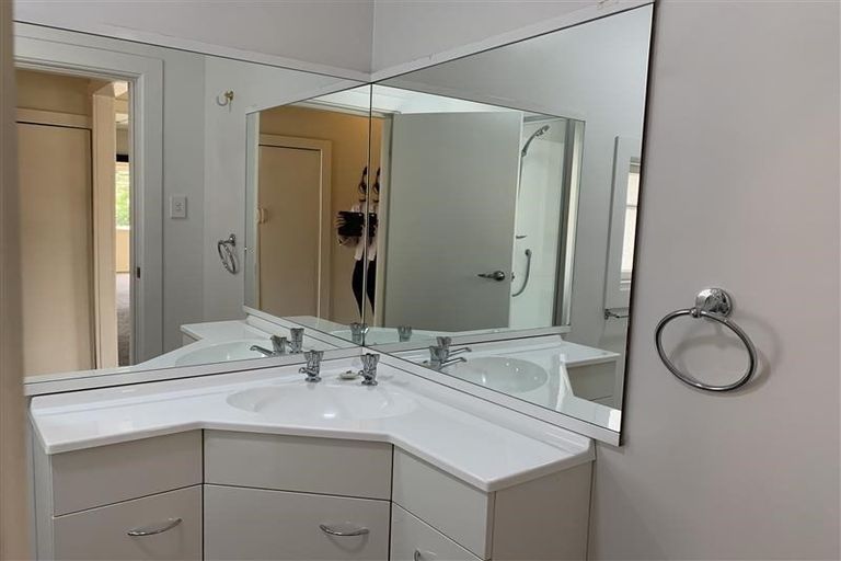 Photo of property in 1/91 Parkers Road, Tahunanui, Nelson, 7011