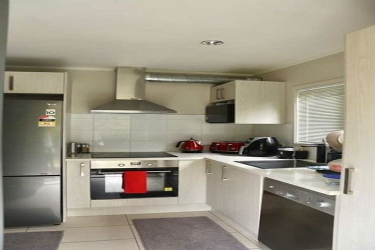 Photo of property in 3/40 Eskdale Road, Birkdale, Auckland, 0626