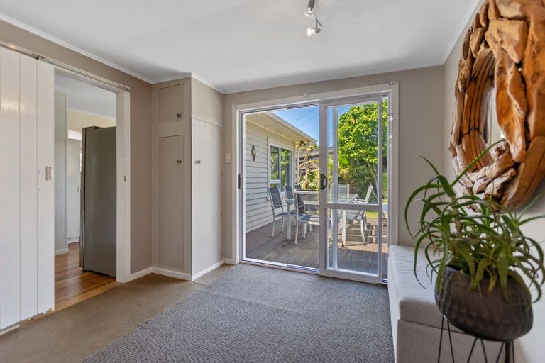 Photo of property in 7 Penrith Street, Westown, New Plymouth, 4310