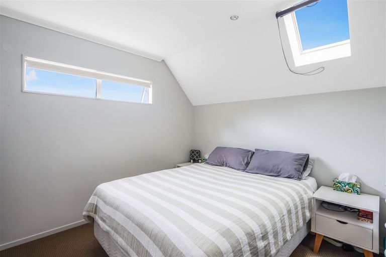 Photo of property in 84b Woodland Road, Johnsonville, Wellington, 6037