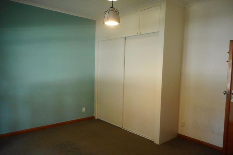 Photo of property in 82 The Parade, Island Bay, Wellington, 6023