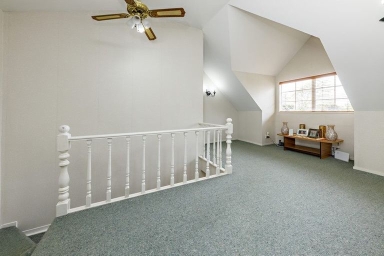 Photo of property in 47 Evanda Crescent, Conifer Grove, Takanini, 2112