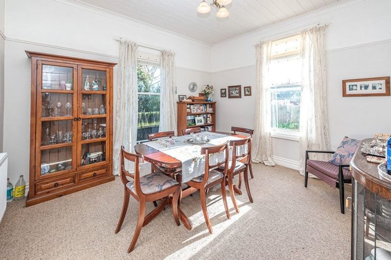 Photo of property in 5 Argyle Street, Whanganui, 4500