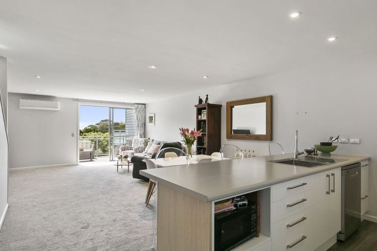 Photo of property in 5/27 The Rigi, Northland, Wellington, 6012