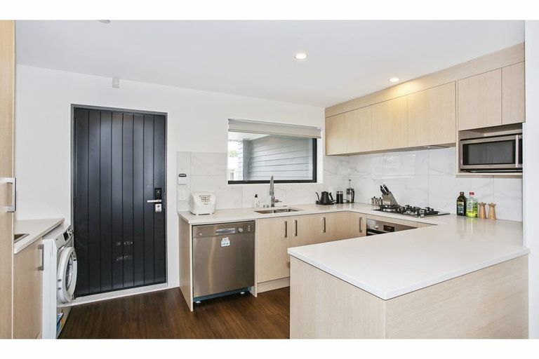 Photo of property in 8/55 Great South Road, Papakura, 2110