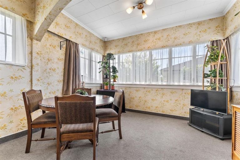 Photo of property in 32 Ranui Road, Stoke, Nelson, 7011