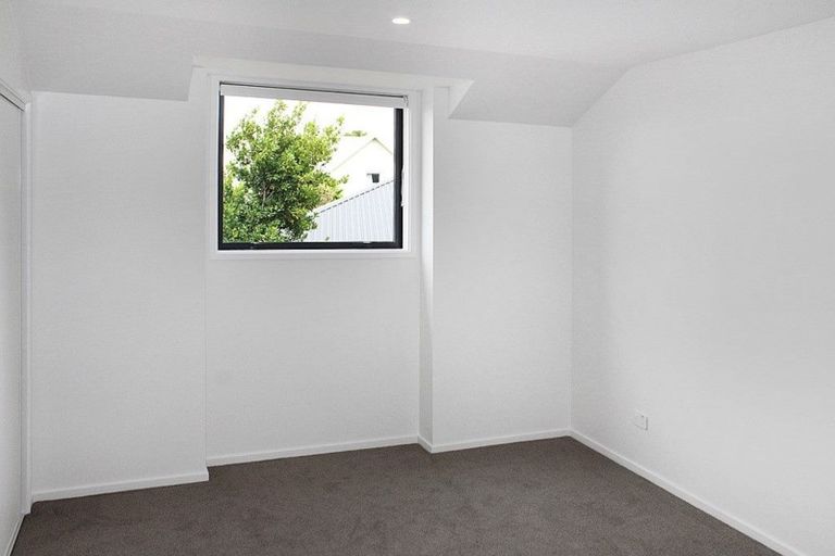 Photo of property in 5/43 Division Street, Riccarton, Christchurch, 8041